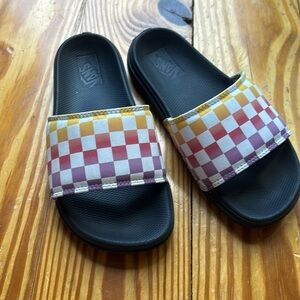 Vans multicolor slides. Women’s size 6